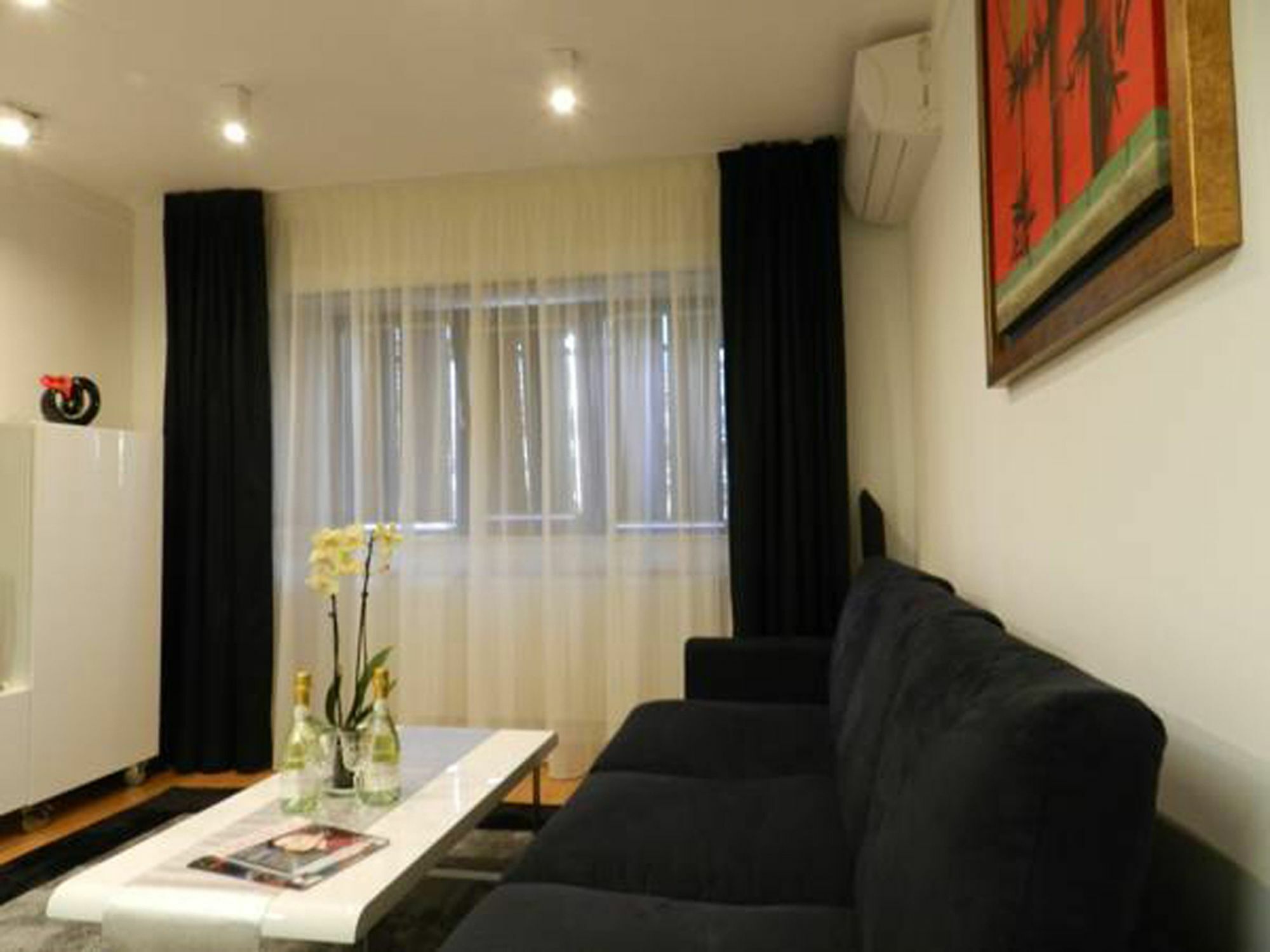 Mihail Cioranu Apartment Bucureşti Eksteriør bilde